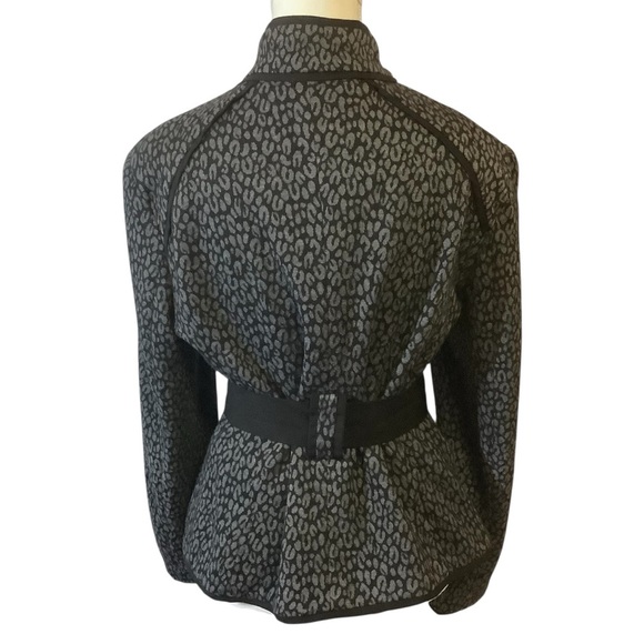 SANDRO SPORTSWEAR PATTERNED/ BUTTON-UP JACKET WITH TIE-UP BELT/ Size L - Picture 5 of 15